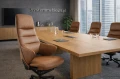 fotel gabinetowy ze skóry naturalnej  w aranżacji biura elegancki design – Poznań Gdańsk