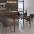 Kwadratowy stół konferencyjny 140 × 140 cm, blat orzech i antracytowa podstawa – meble konferencyjne Systemmeble24.pl